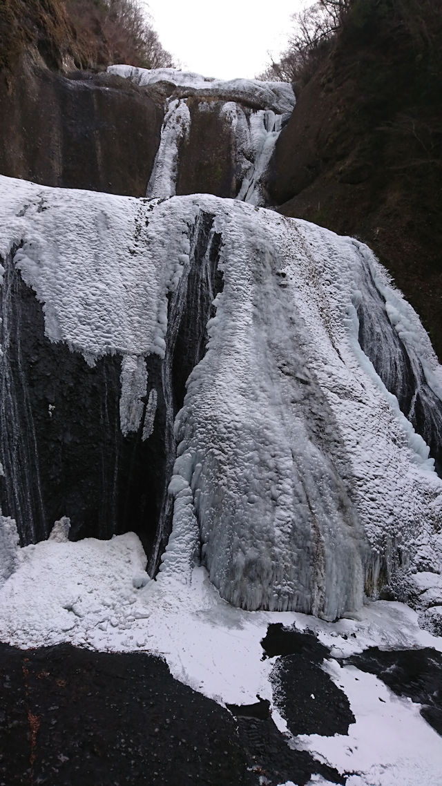 袋田の滝　凍結
