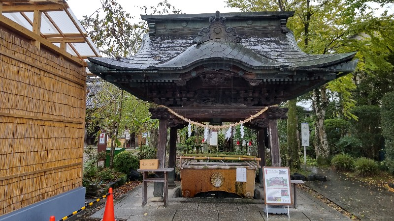 笠間稲荷神社⑥手水舎2110
