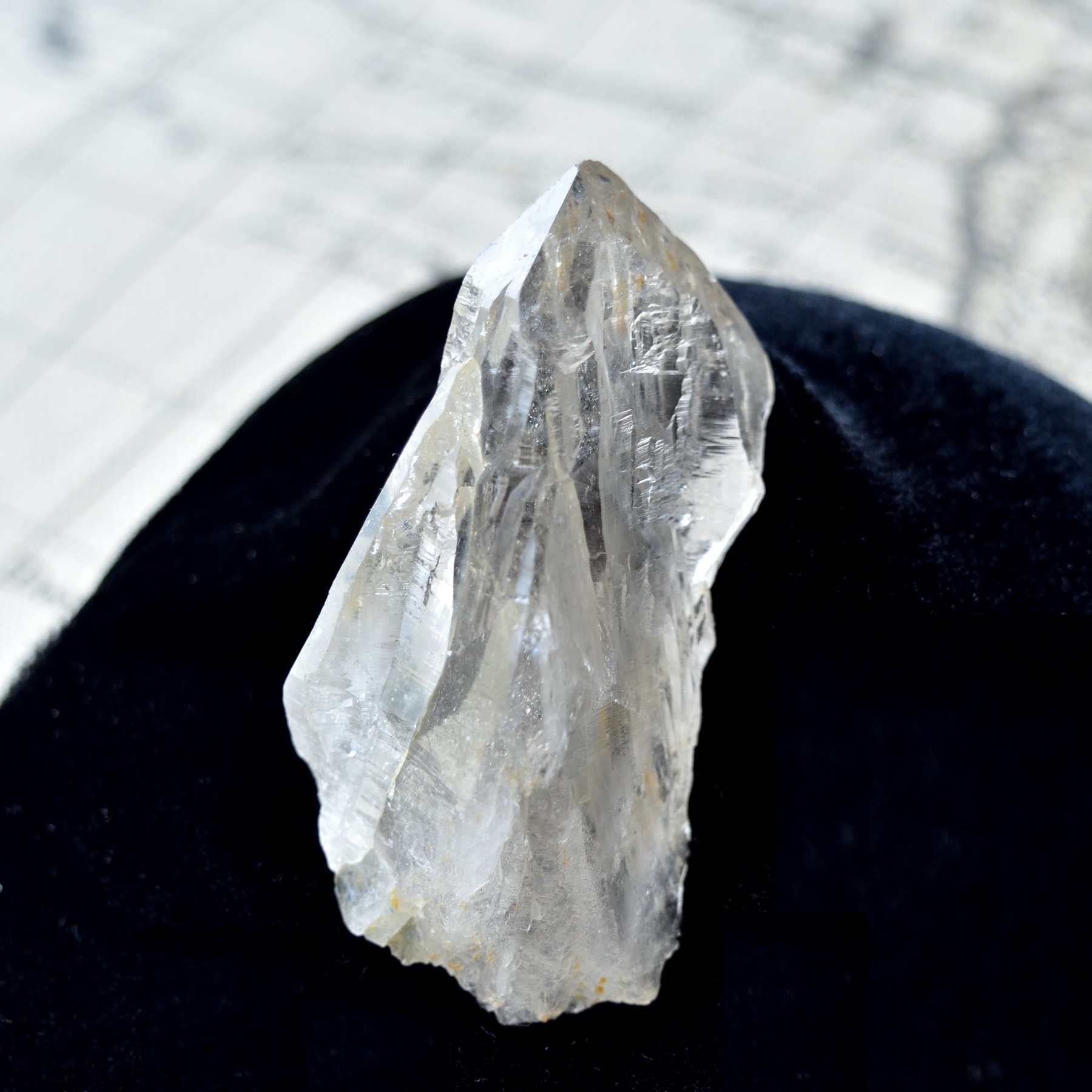 激レア カイラス産水晶 単結晶 カイラス山土付き 天然石 - インテリア小物