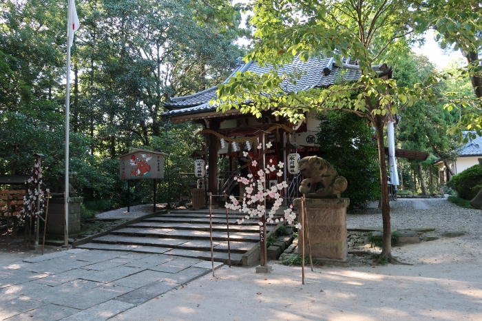 高尾氷川神社　拝殿２