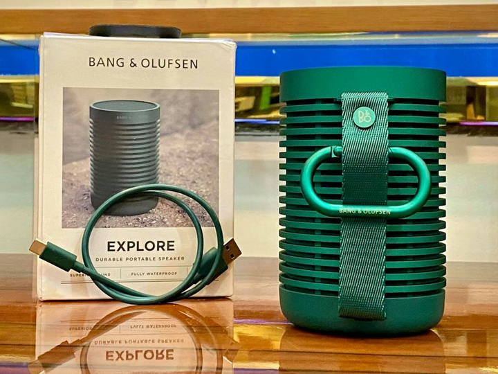 Bang_and_Olufsen_Beosound_Explore_02.jpg