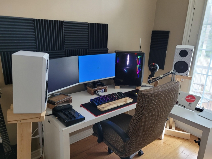 Show_Your_PC_Desk_Part230_22.jpg