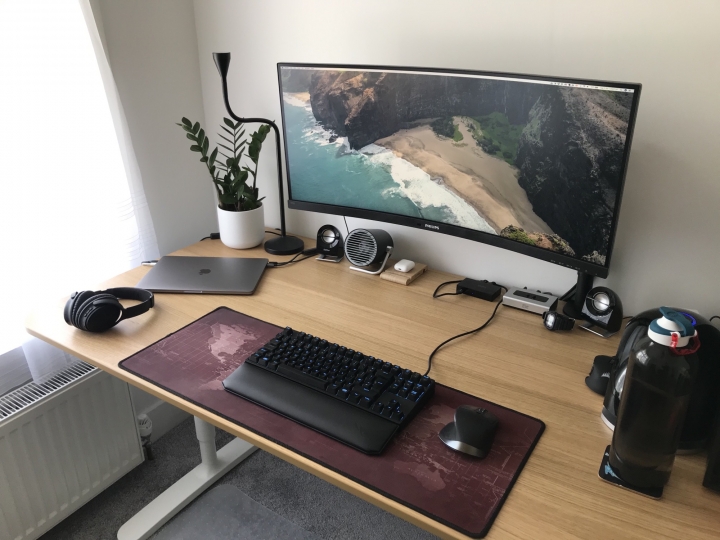 Show_Your_PC_Desk_UltlaWideMonitor_Part81_23.jpg